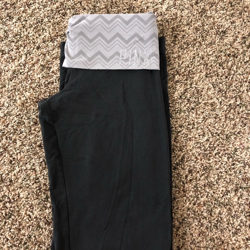 Victoria’s Secret Pink yoga pants